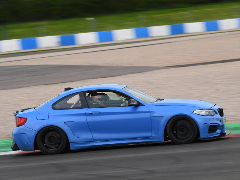 BMW M235i / M240i F22 F23