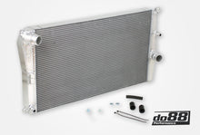 Charger l&#39;image dans la galerie, DO88 BMW M2 Radiateur de moteur Aluminium
